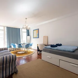 Apartamento Lights - Burggasse, Viena